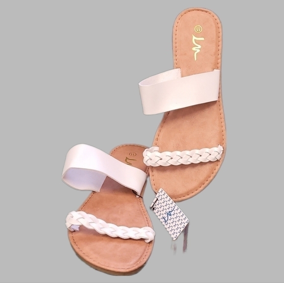 LM Women's braided slide sandal. Open toe with 2 straps. White, size 11, NEW - Picture 1 of 3